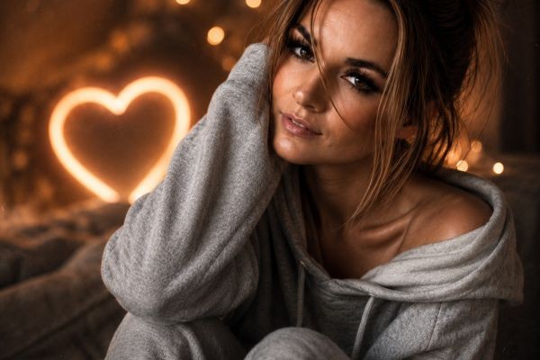 Jitul-SweetGirl: Ta Jebnutá, která si přes AI našla vlastní hlas